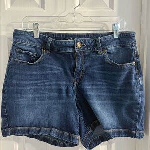 Maurices Blue Jean Shorts Classic Denim Style